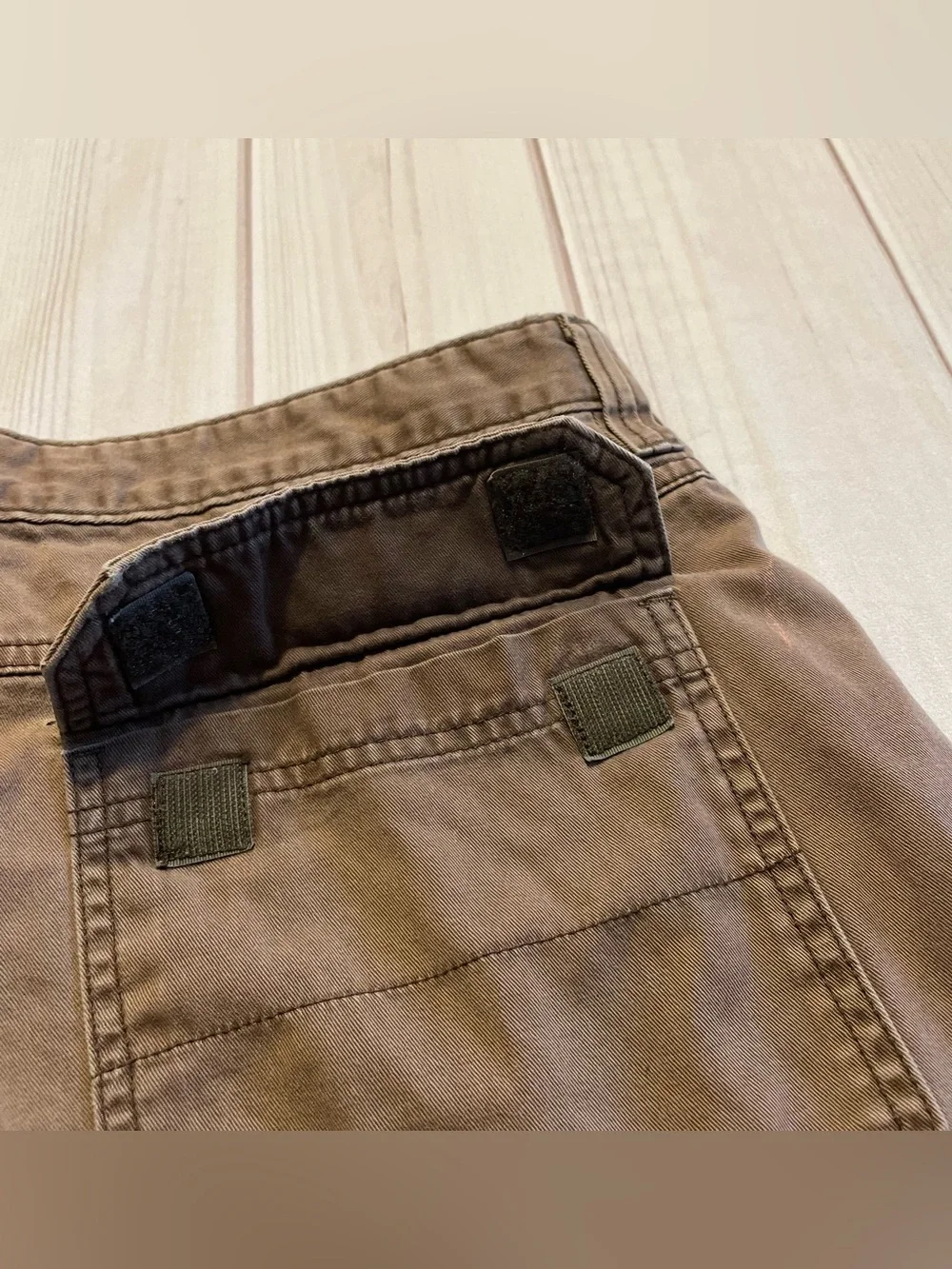 Wrangler Hero Originals Cargo Shorts Men’s 32 Brown Relaxed y2k Vintage 2000s
